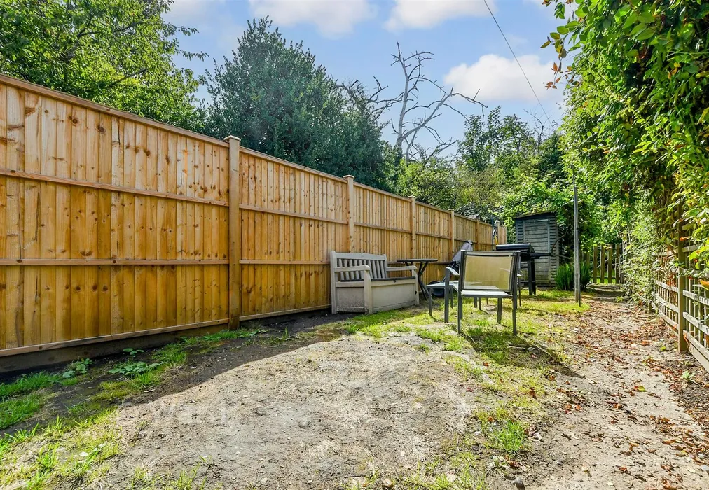 Rear Garden - Iwade Road, Newington, Sittingbourne, Kent - Wards of Kent