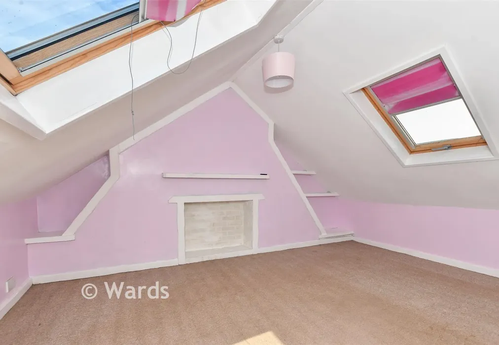 Loft Room - Alma Road, Sheerness, Kent - Wards of Kent
