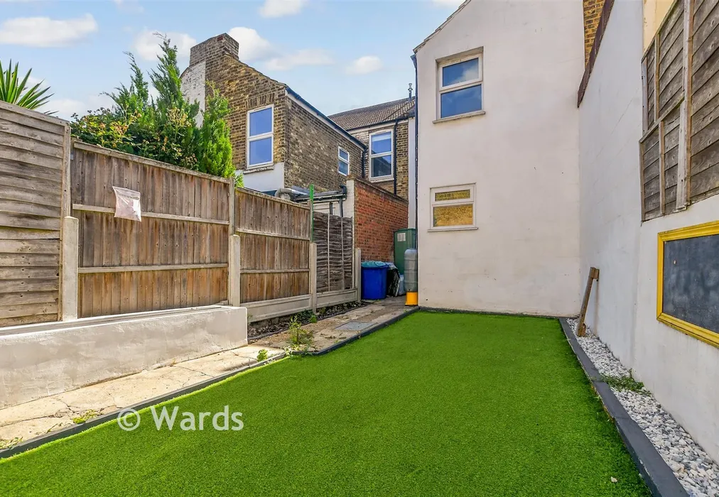 Rear Garden - Alma Road, Sheerness, Kent - Wards of Kent