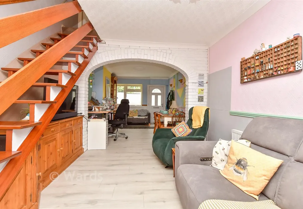 Lounge - Rochester Road, Burham, Kent - Wards of Kent