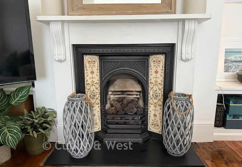 Internal Feature - Inglis Road, Southsea, Hampshire - Wards of Kent