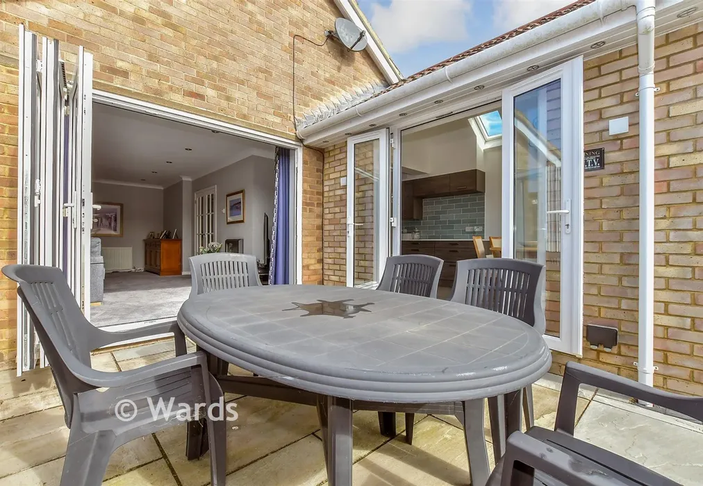 External Lifestyle Photograph - Beauxfield, Whitfield, Dover, Kent - Wards of Kent