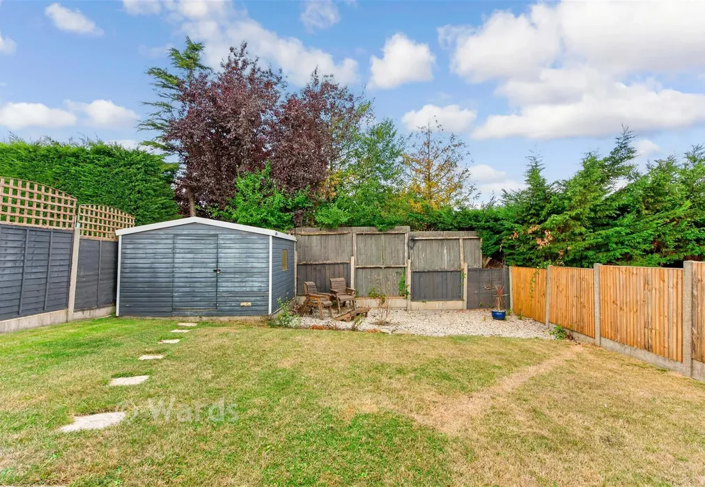 Garden - Stanley Road, Whitstable, Kent - Wards of Kent