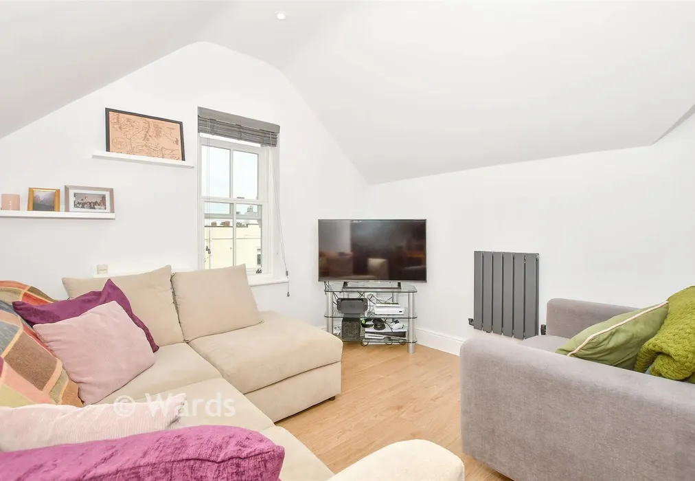 Lounge/Kitchen/Diner - High Street, Pembury, Kent - Wards of Kent