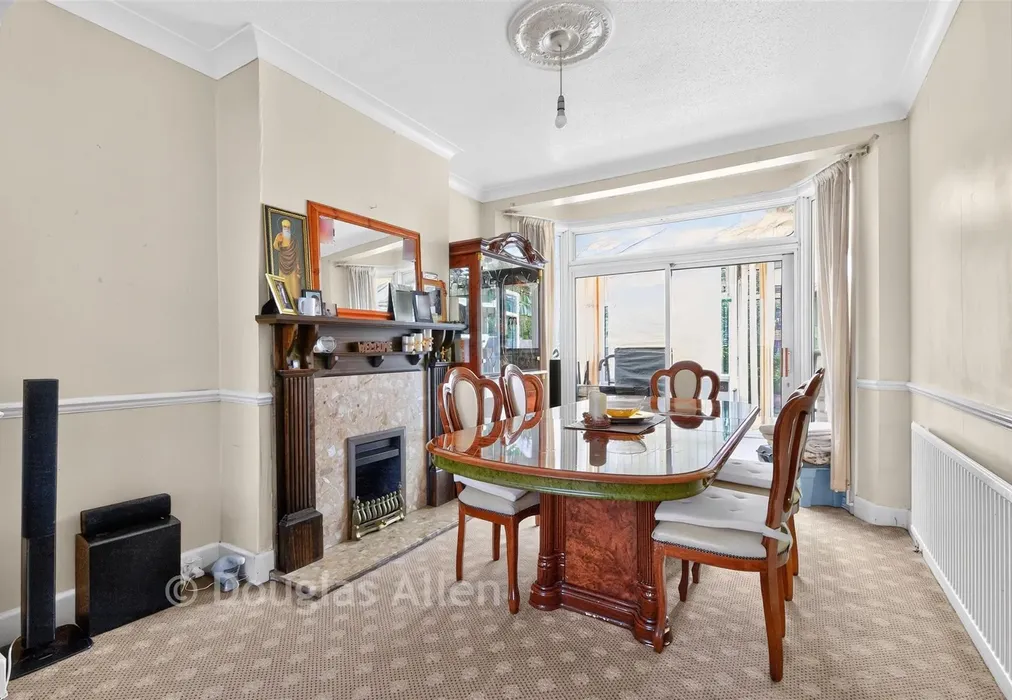Dining Area - Christie Gardens, Romford, Essex - Wards of Kent