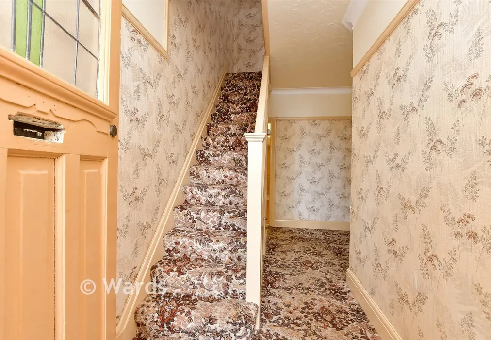 Entrance Hall - Osprey Avenue, Gillingham, Kent - Wards of Kent