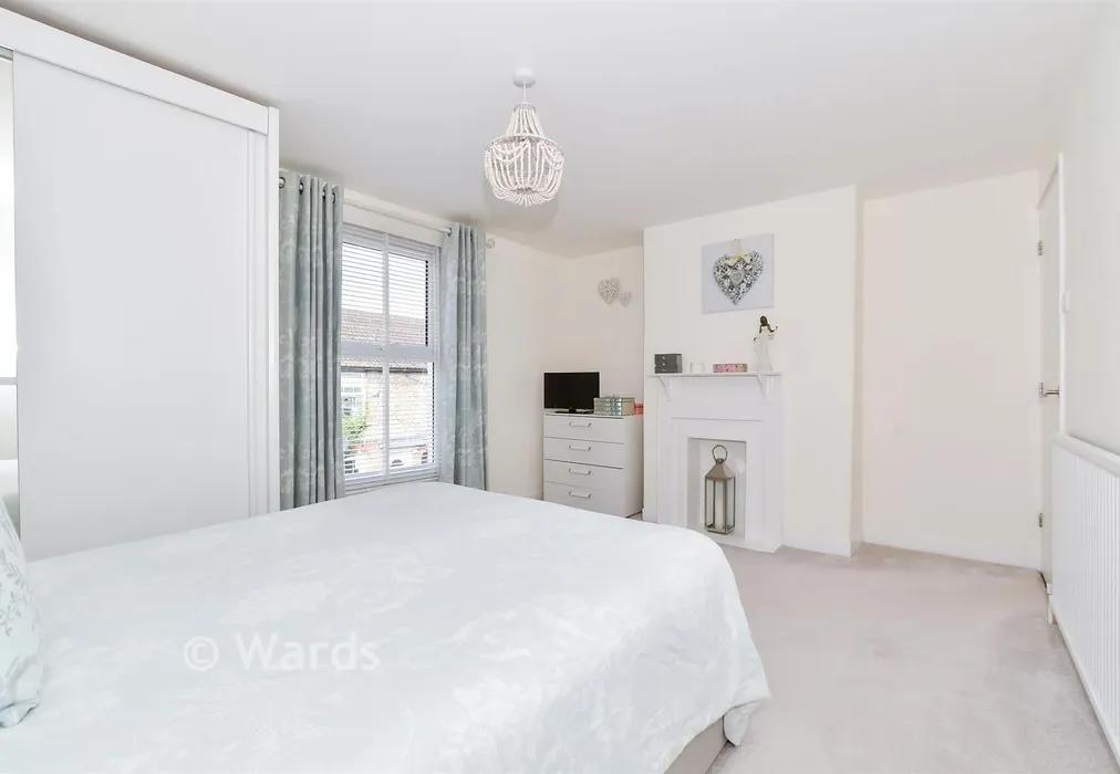 Bedroom 1 - Albert Street, Maidstone, Kent - Wards of Kent