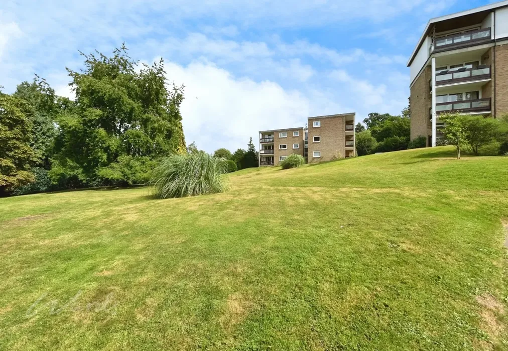 outside - Nevill Lodge Ferndale Close TN2 - Wards of Kent