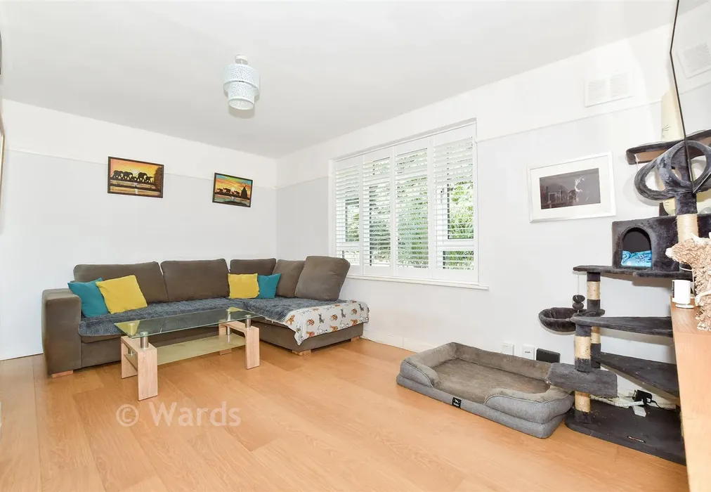 Lounge - Beaufighter Road, West Malling, Kent - Wards of Kent