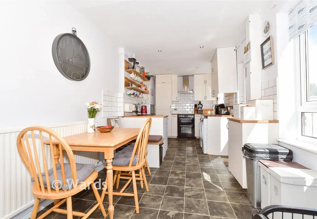 Kitchen/Diner - Beaufighter Road, West Malling, Kent - Wards of Kent