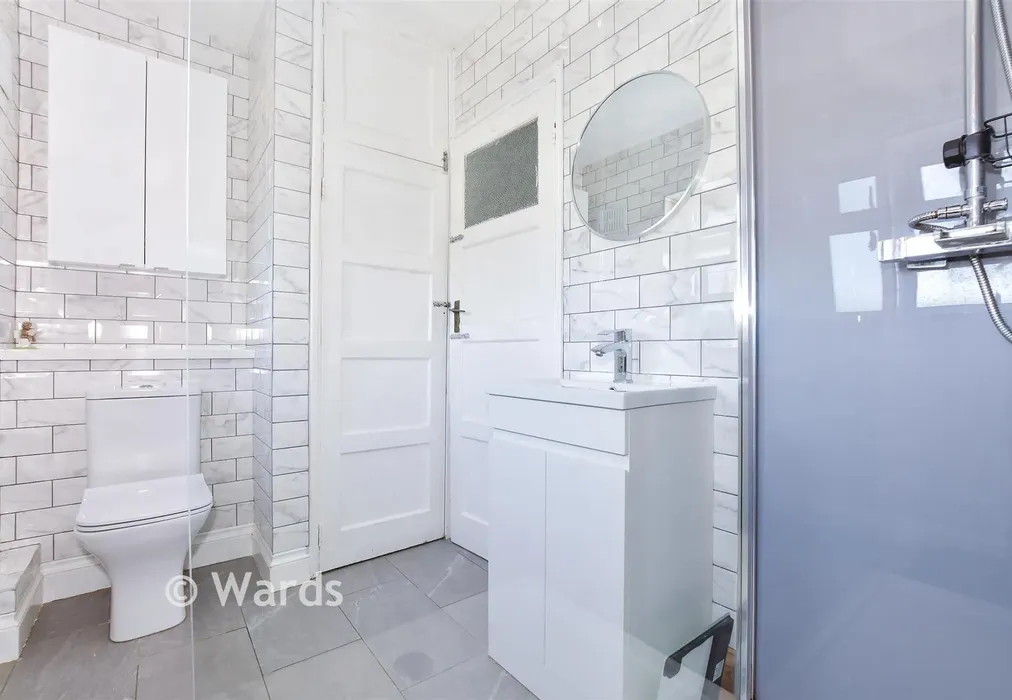 Shower Room - Beaufighter Road, West Malling, Kent - Wards of Kent
