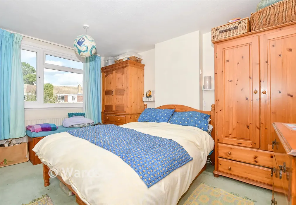 Bedroom 1 - Newton Avenue, Tonbridge, Kent - Wards of Kent