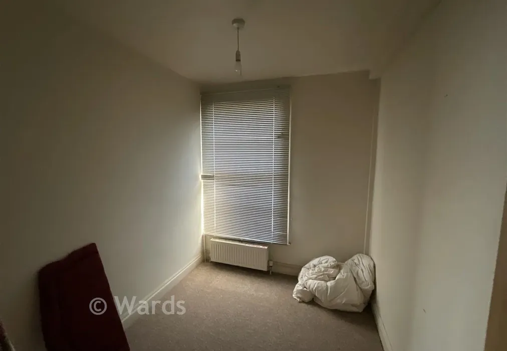 Bedroom - Park Street, Deal, Kent - Wards of Kent