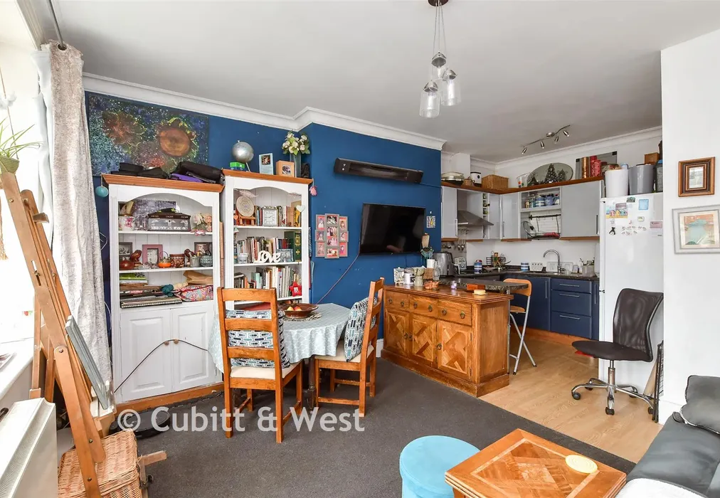 Lounge/ Kitchen - Shelley Road, Worthing, West Sussex - Wards of Kent