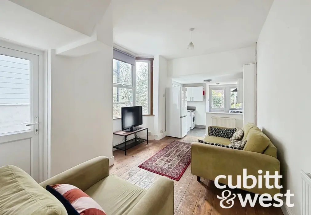  - Wheatstone Road Southsea PO4 - Wards of Kent
