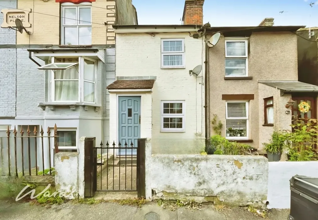 Front - Kingsley Road Maidstone ME15 - Wards of Kent