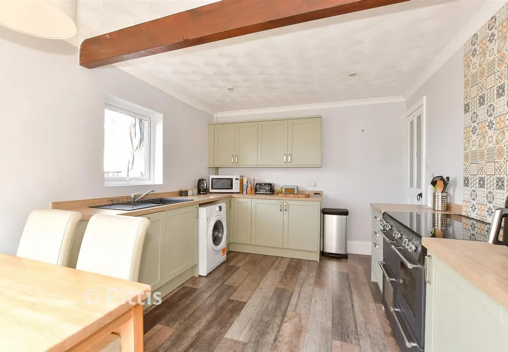 Kitchen/Breakfast Room - Ranelagh Road, Lake, Isle of Wight - Wards of Kent