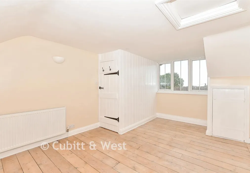 Bedroom 2 - Blackness Road, Crowborough, East Sussex - Wards of Kent