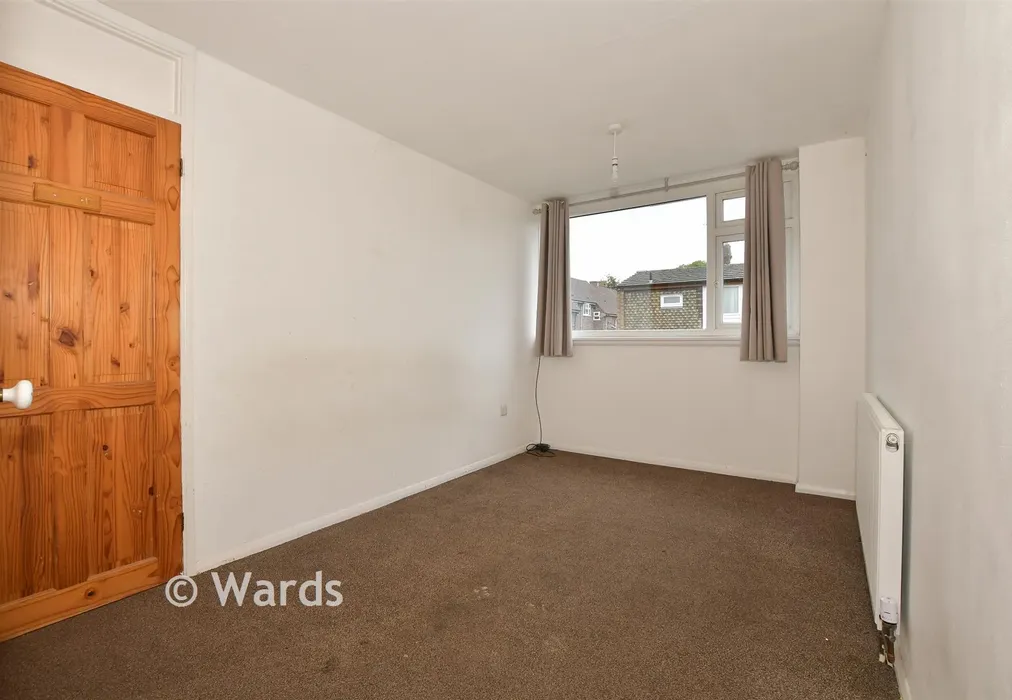 Bedroom 2 - Alfred Close, Canterbury, Kent - Wards of Kent