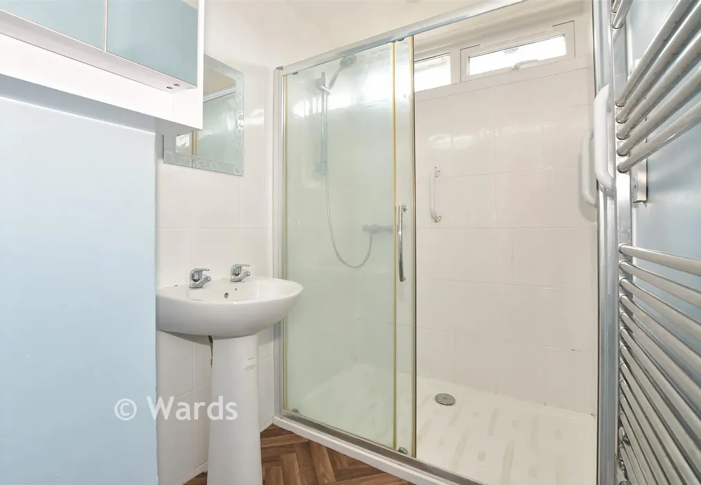Shower Room - Alfred Close, Canterbury, Kent - Wards of Kent
