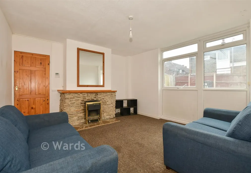 Lounge - Alfred Close, Canterbury, Kent - Wards of Kent