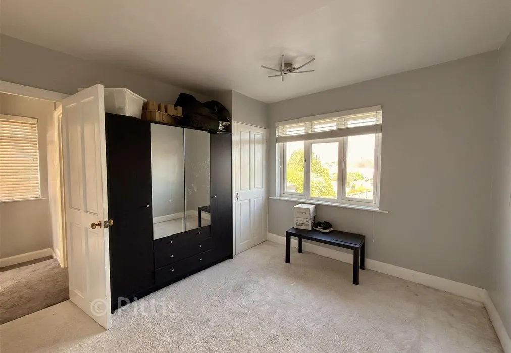 Bedroom 2 - St. Michael's Road, St Helens, Ryde, Isle of Wight - Wards of Kent