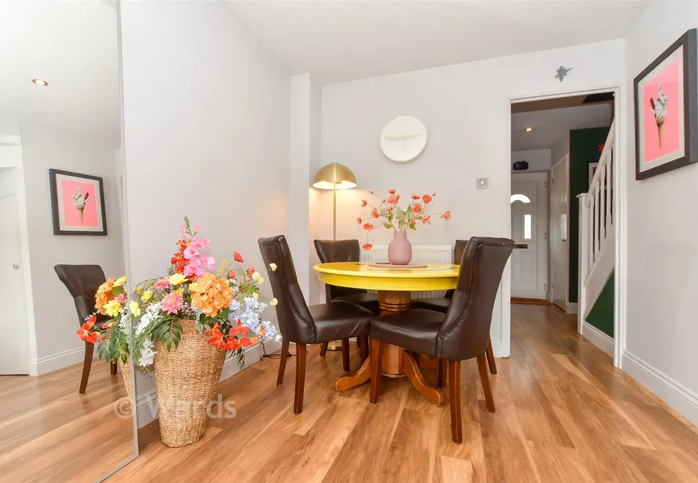 Lounge/ Diner - Hancocks Field, Deal, Kent - Wards of Kent
