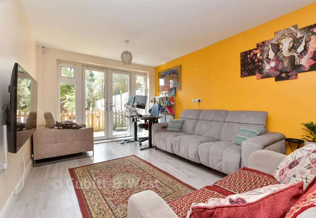 Kitchen / Lounge / Diner - Grange Road, Sutton, Surrey - Wards of Kent