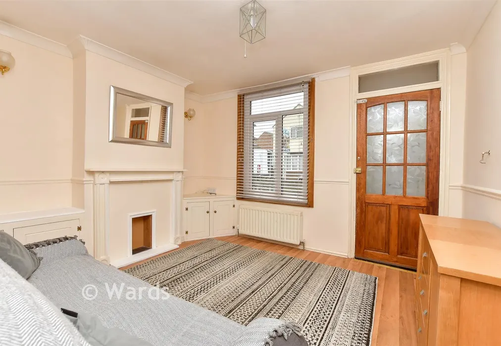Lounge - Shortlands Road, Sittingbourne, Kent - Wards of Kent