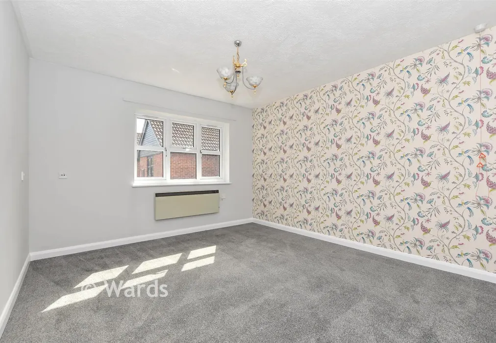 Bedroom 1 - Bramley Court, Marden, Kent - Wards of Kent