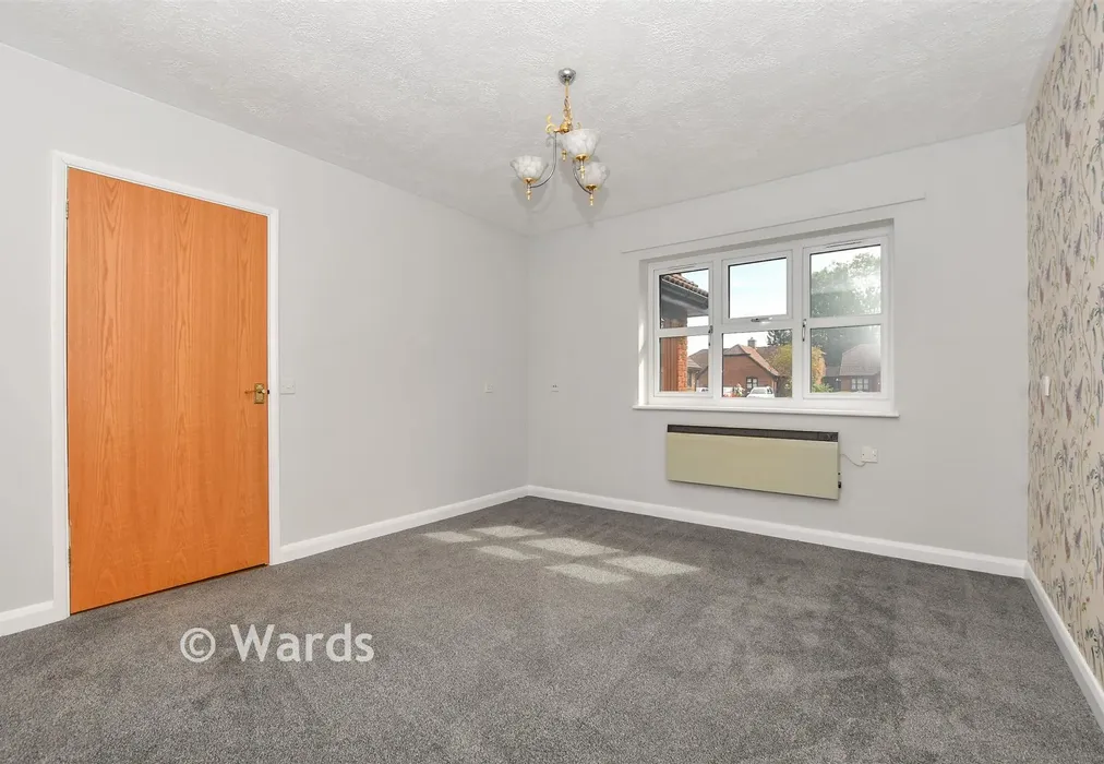 Bedroom 1 - Bramley Court, Marden, Kent - Wards of Kent