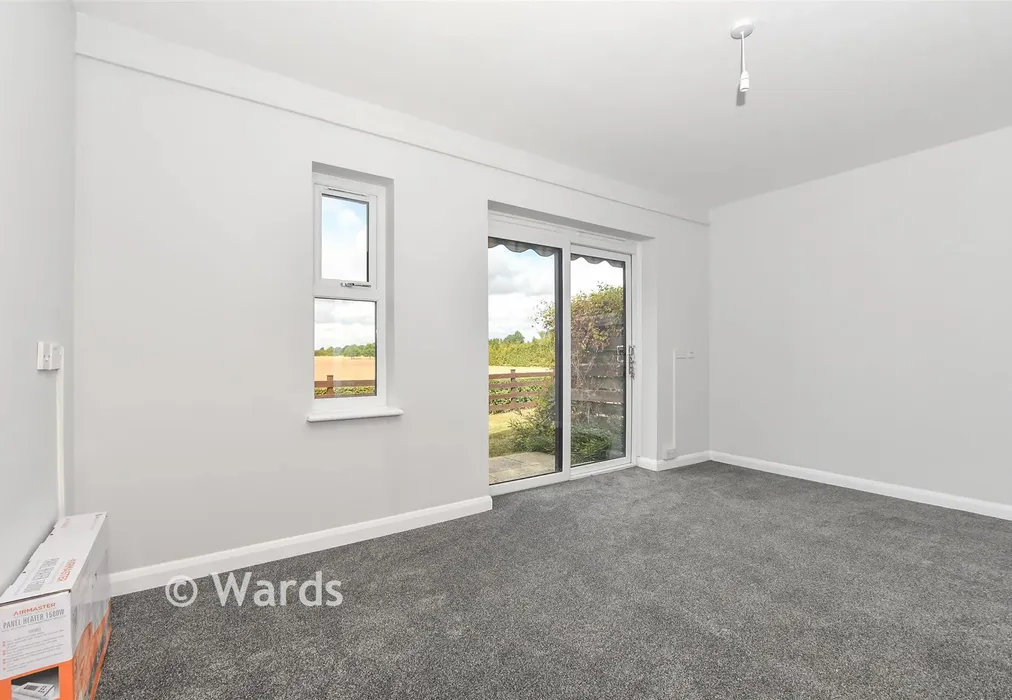Lounge - Bramley Court, Marden, Kent - Wards of Kent