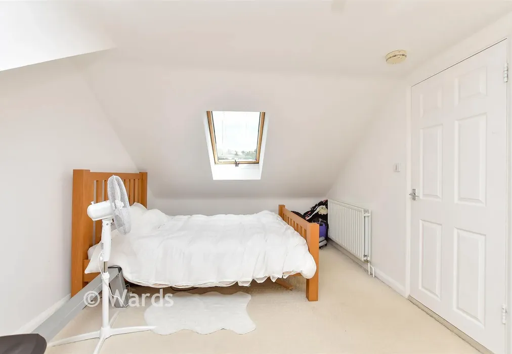 Bedroom - Alexandra Road, Chatham, Kent - Wards of Kent