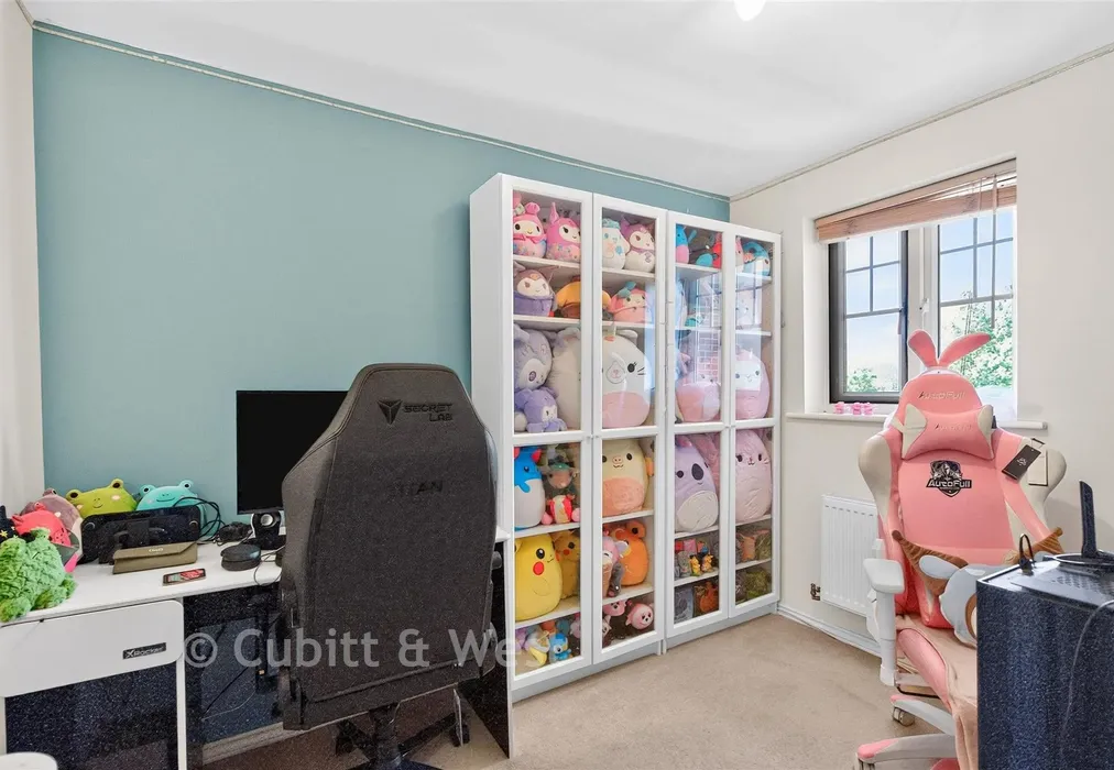 Bedroom 2 - Baxendale Road, Chichester, West Sussex - Wards of Kent