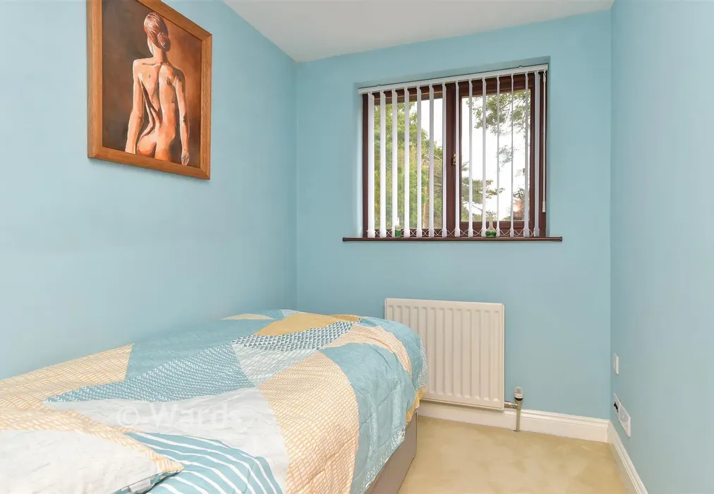 Bedroom 2 - The Briars, West Kingsdown, Kent - Wards of Kent