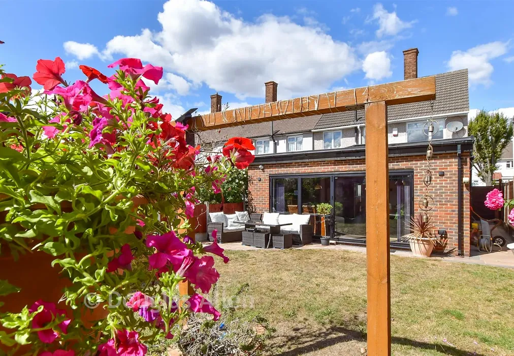 External Lifestyle Photograph - Cricklade Avenue, Romford, Essex - Wards of Kent