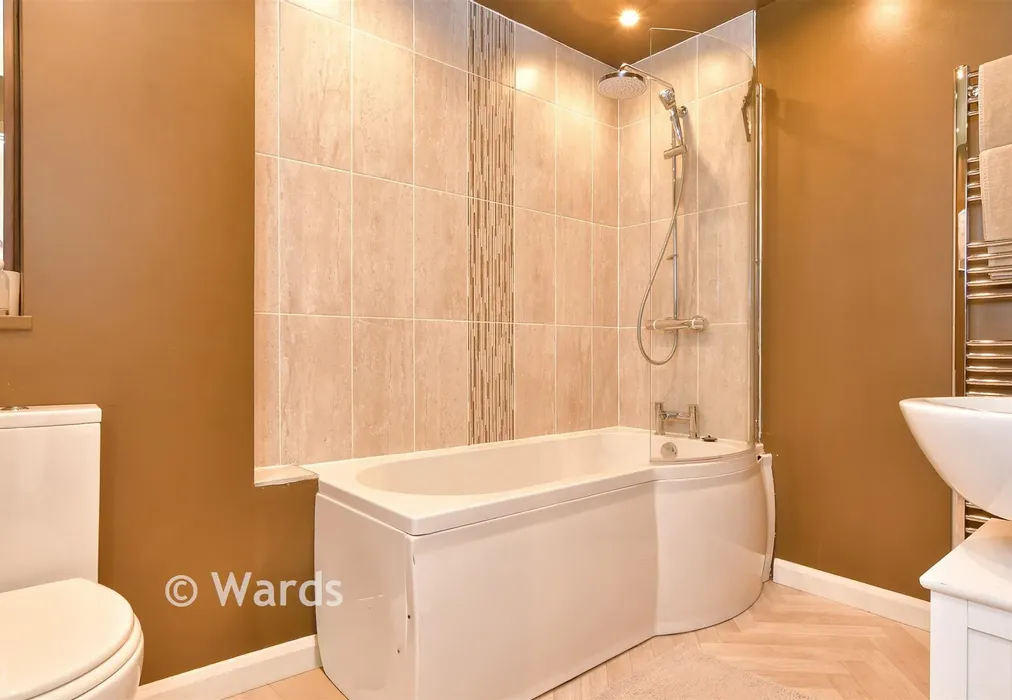 Bathroom - Bazes Shaw, New Ash Green, Longfield, Kent - Wards of Kent