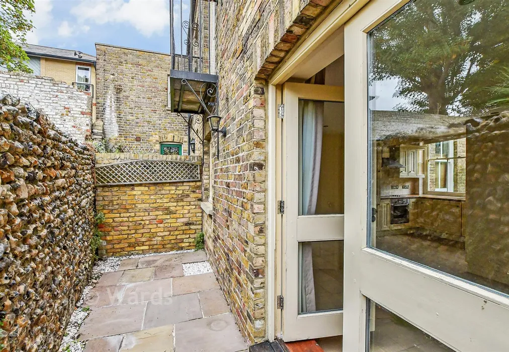 Rear Garden - Priory Courtyard, Ramsgate, Kent - Wards of Kent