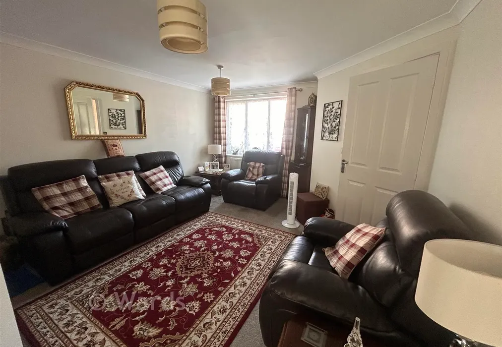 Lounge - Ragstone Fields, Boughton Monchelsea, Maidstone, Kent - Wards of Kent