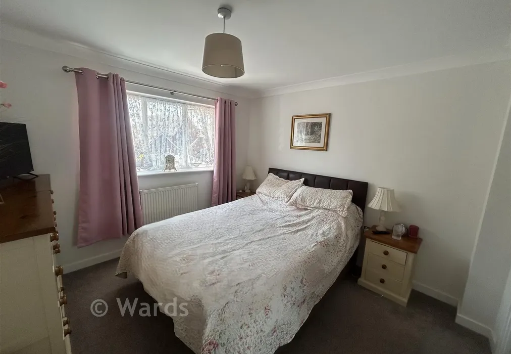 Bedoom 1 - Ragstone Fields, Boughton Monchelsea, Maidstone, Kent - Wards of Kent