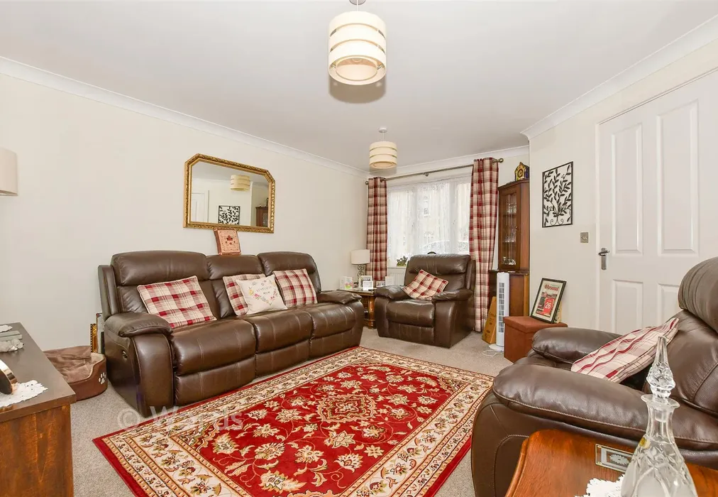Lounge - Ragstone Fields, Boughton Monchelsea, Maidstone, Kent - Wards of Kent