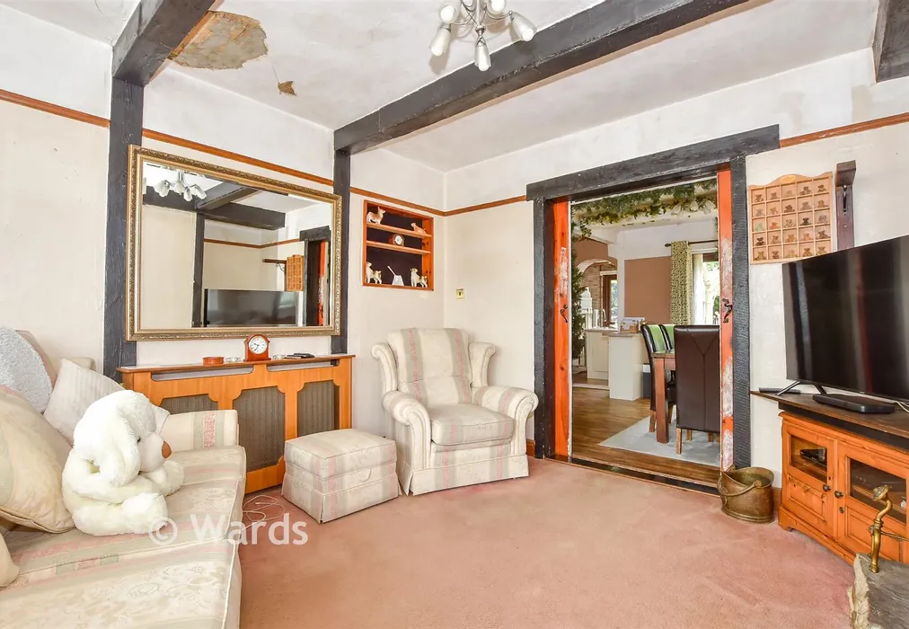 Lounge - Heather Drive, Maidstone, Kent - Wards of Kent