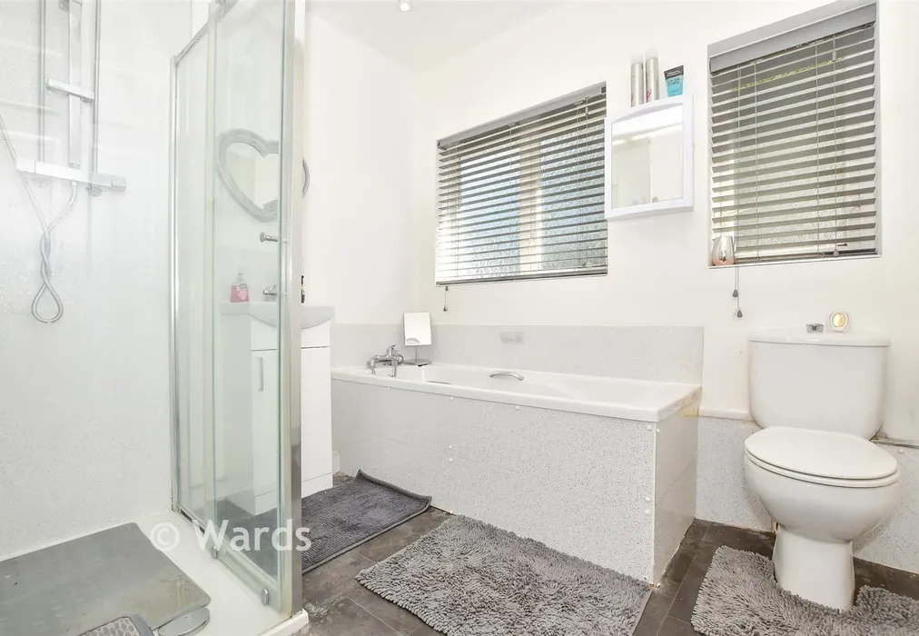 Bathroom - Marsh Way, Larkfield, Aylesford, Kent - Wards of Kent