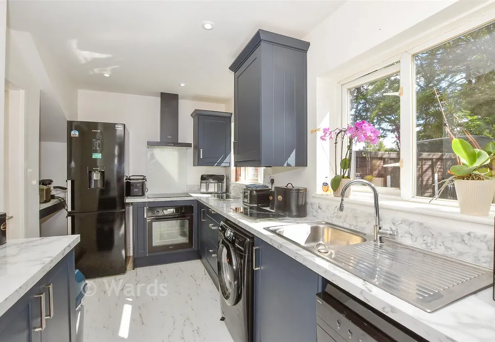 Kitchen/Diner - Marsh Way, Larkfield, Aylesford, Kent - Wards of Kent