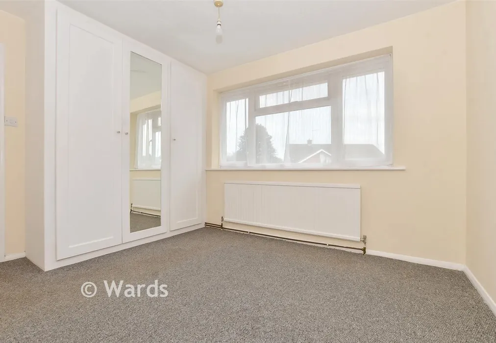 Bedroom 1 - Glebe Close, St Margarets-At-Cliffe, Dover, Kent - Wards of Kent
