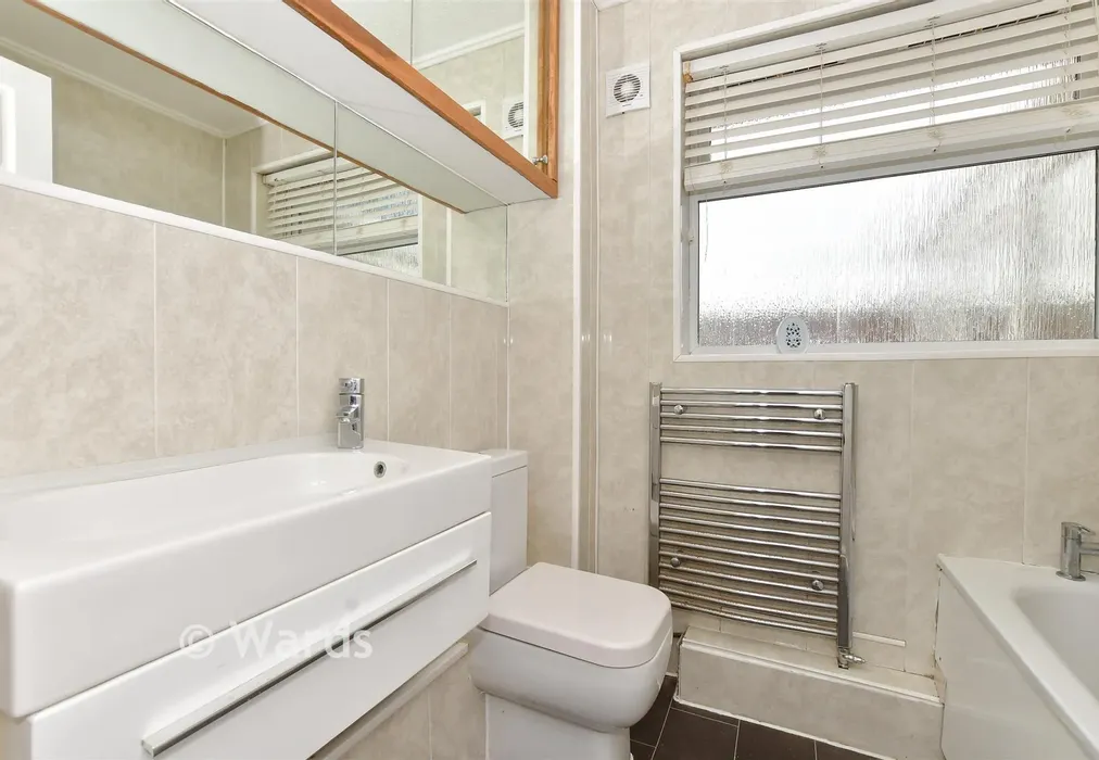 Bathroom - Glebe Close, St Margarets-At-Cliffe, Dover, Kent - Wards of Kent