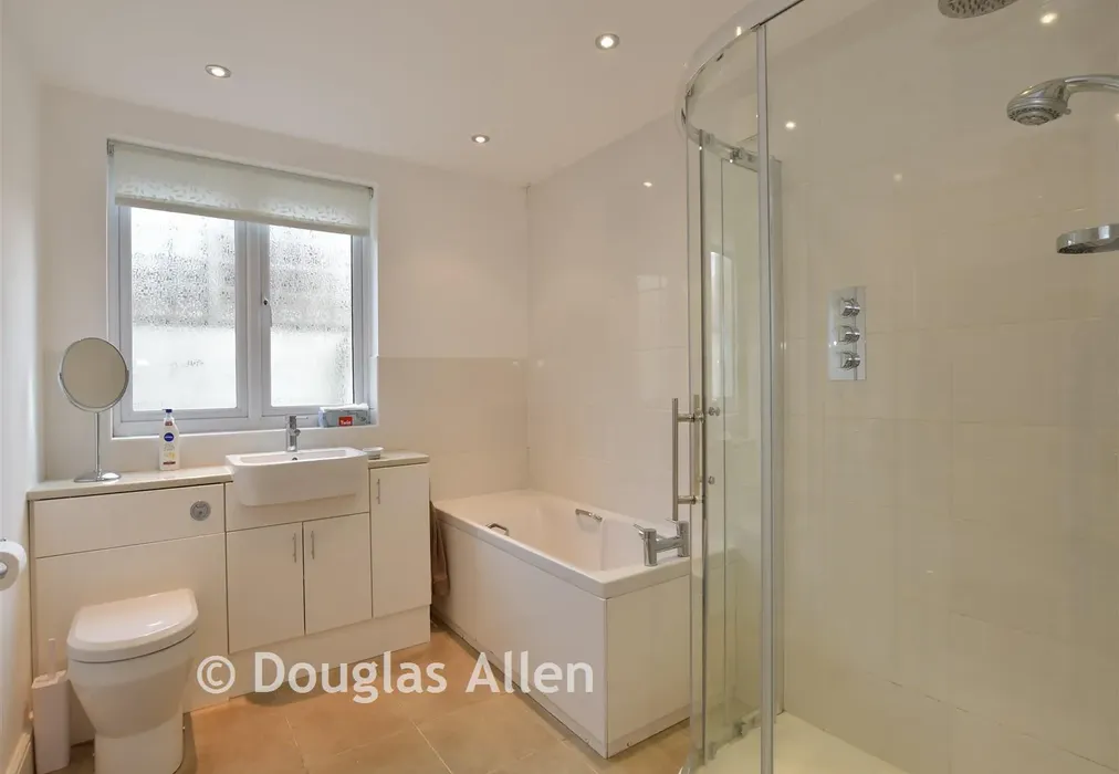 Bathroom - Grange Avenue, Woodford Green, Essex - Wards of Kent