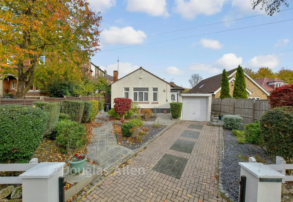 External (Web) - Grange Avenue, Woodford Green, Essex - Wards of Kent