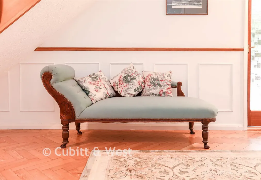 Internal Lifestyle Photograph - Woodhurst Park, Oxted, Surrey - Wards of Kent