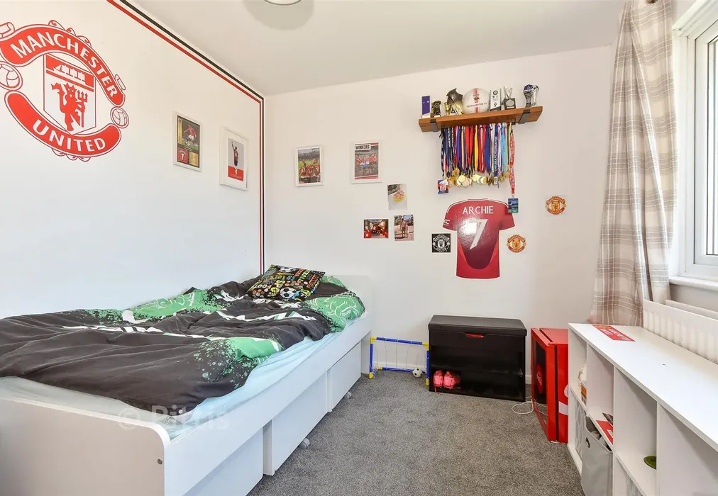 Bedroom 3 - Lincoln Way, Bembridge, Isle of Wight - Wards of Kent